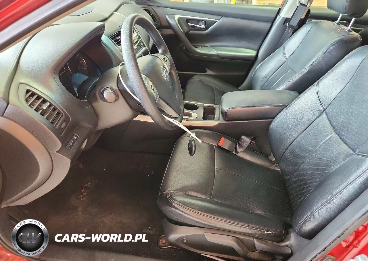 2015 Nissan Altima 2.5 S VIN:1N4AL3AP1FN300902 - 7