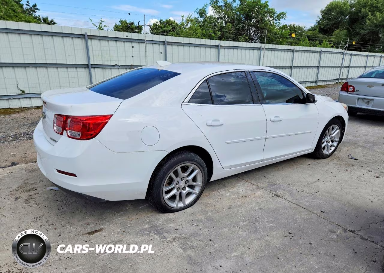 2015 Chevrolet Malibu 1Lt VIN:1G11C5SL5FF301894 - 3