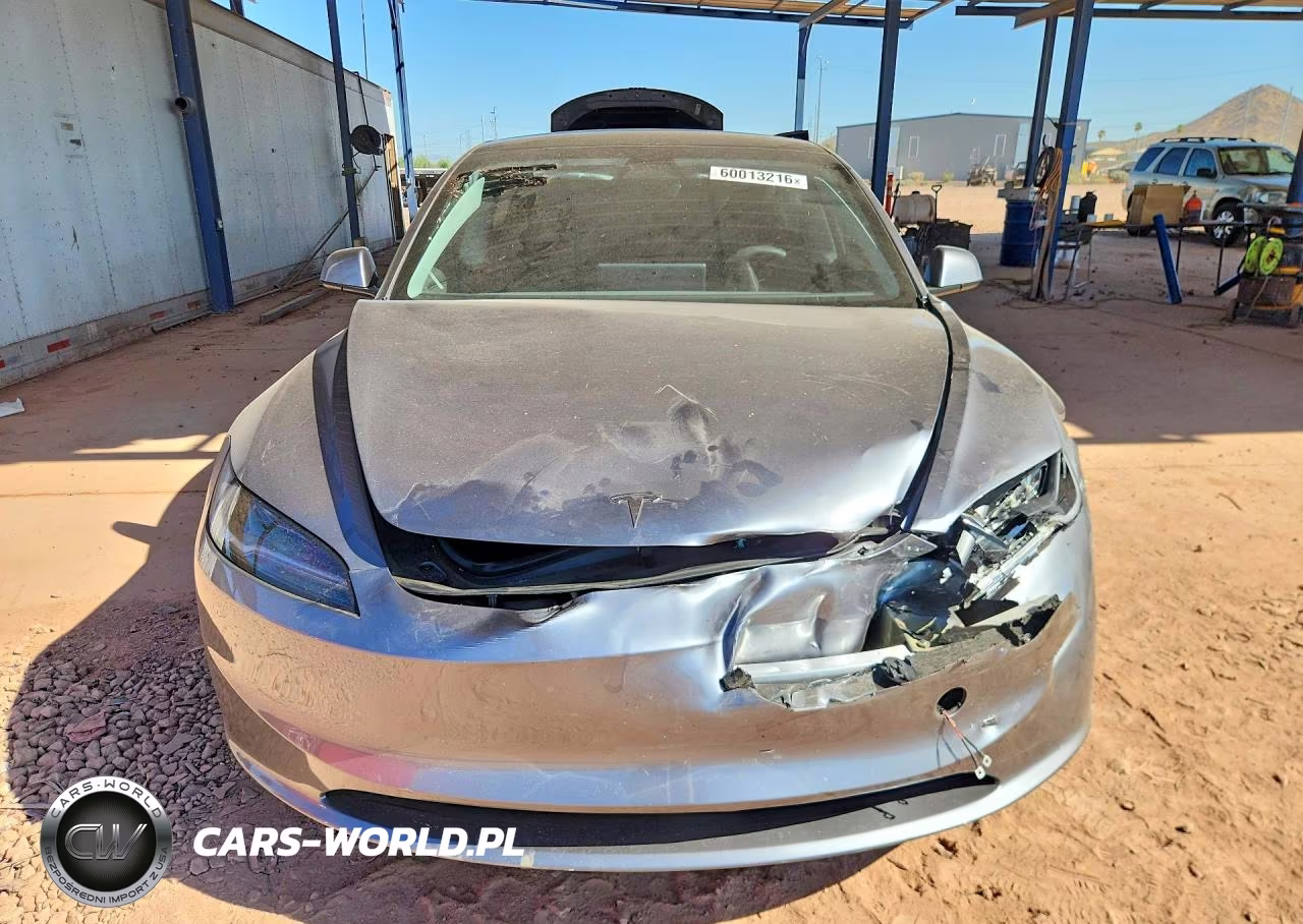 2025 Tesla Model 3 VIN:5YJ3E1EA2SF081058 - 5