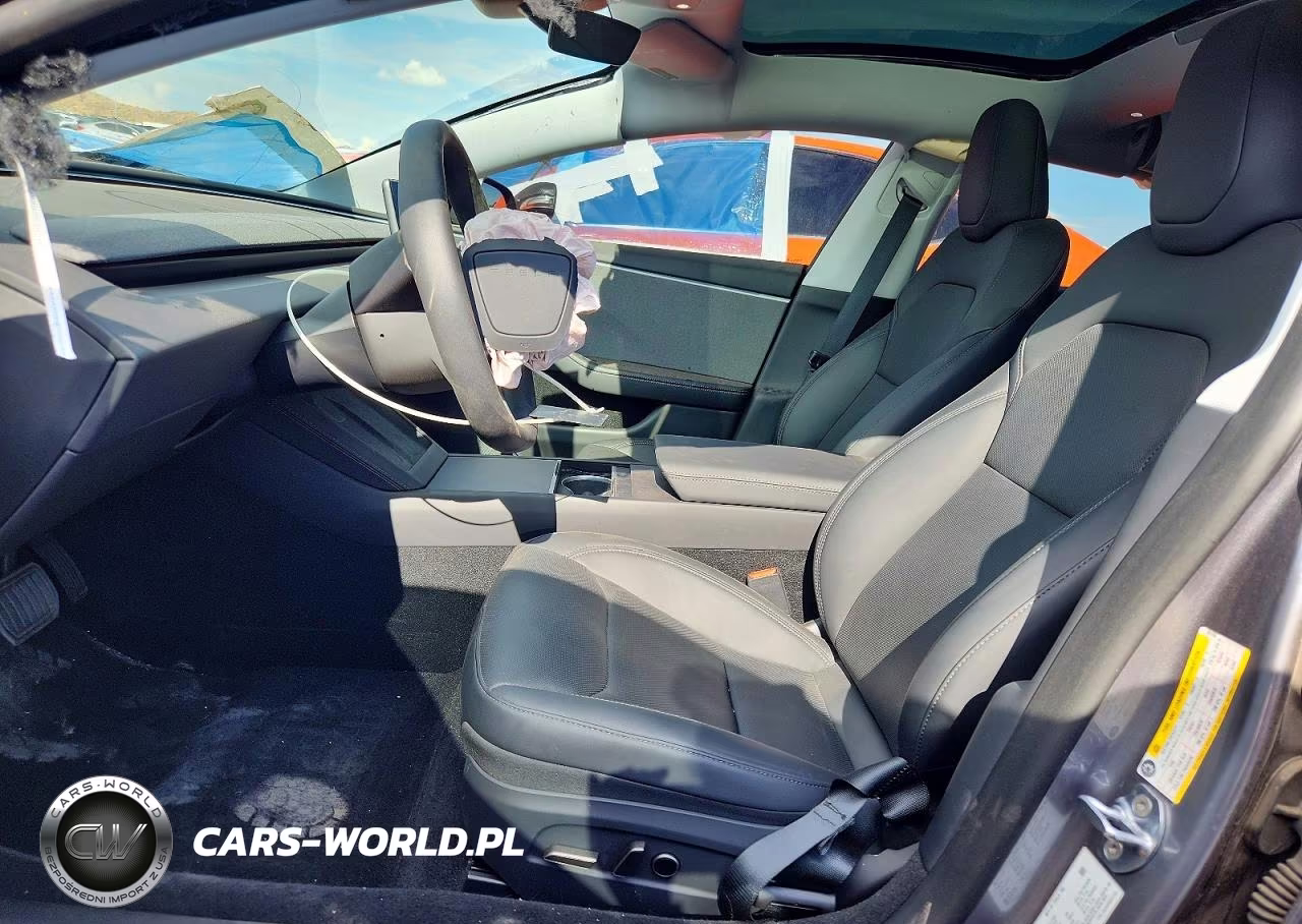 2025 Tesla Model 3 VIN:5YJ3E1EA2SF081058 - 7