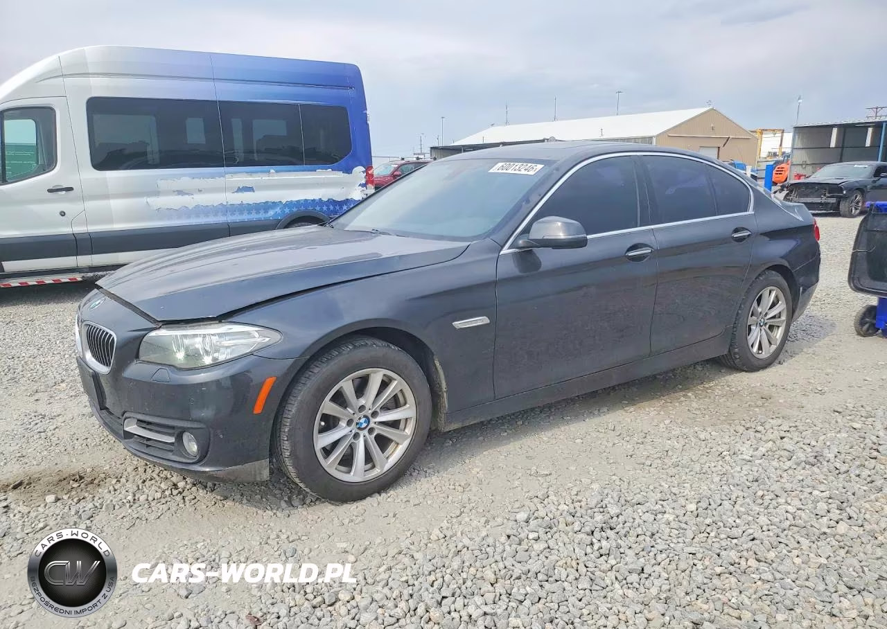 2016 BMW 528 Xi VIN:WBA5A7C57GG643222 - 1
