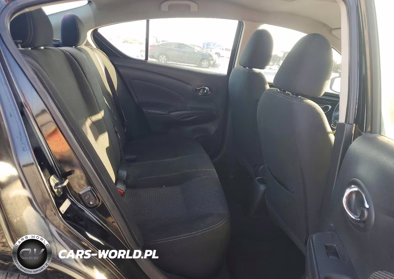 2018 Nissan Versa Sv VIN:3N1CN7APXJL807183 - 10