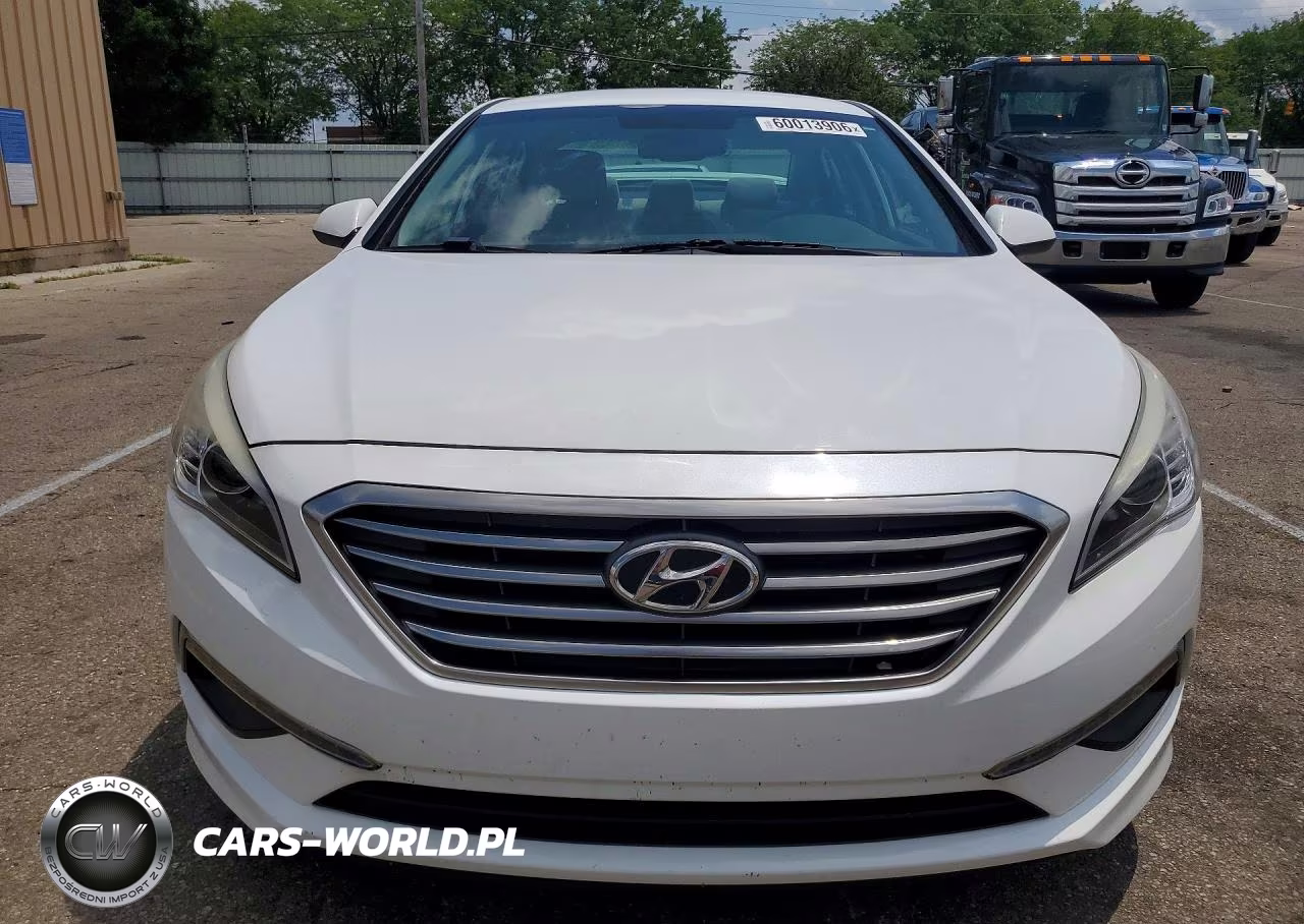 2015 Hyundai Sonata Se VIN:5NPE24AF7FH247666 - 5