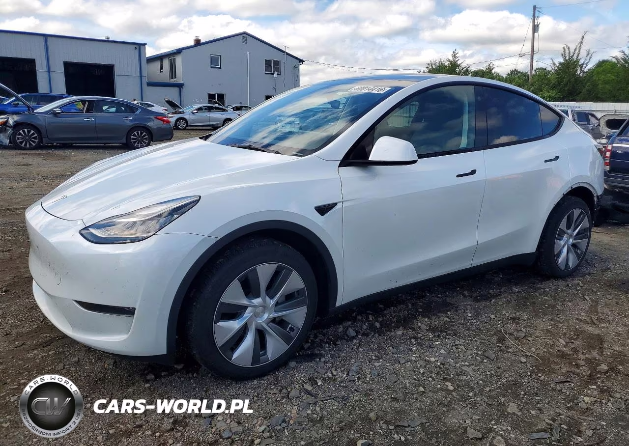 2023 Tesla Model Y – zdjęcie 1 z 13