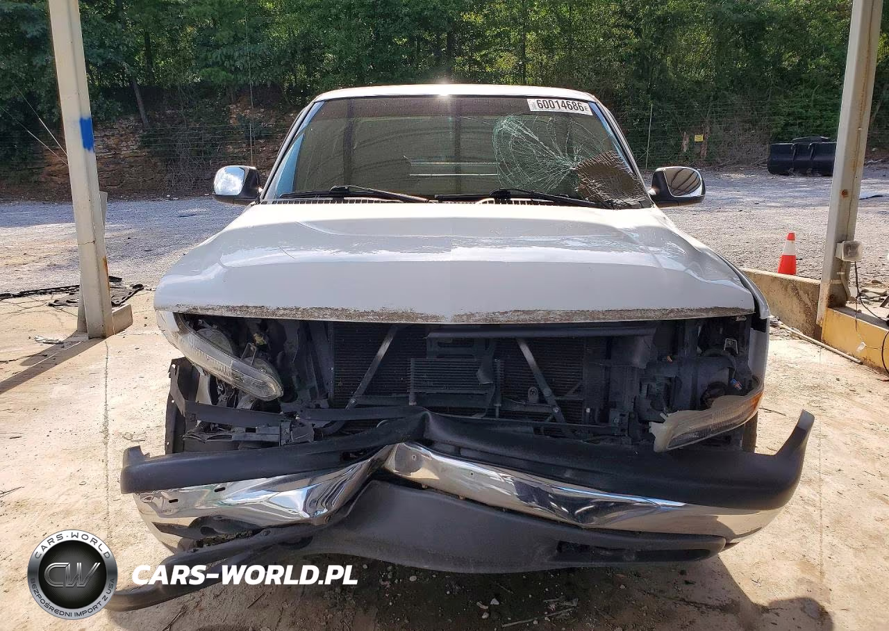 2000 Chevrolet Silverado K1500 VIN:1GCEK19T4YZ194557 - 5