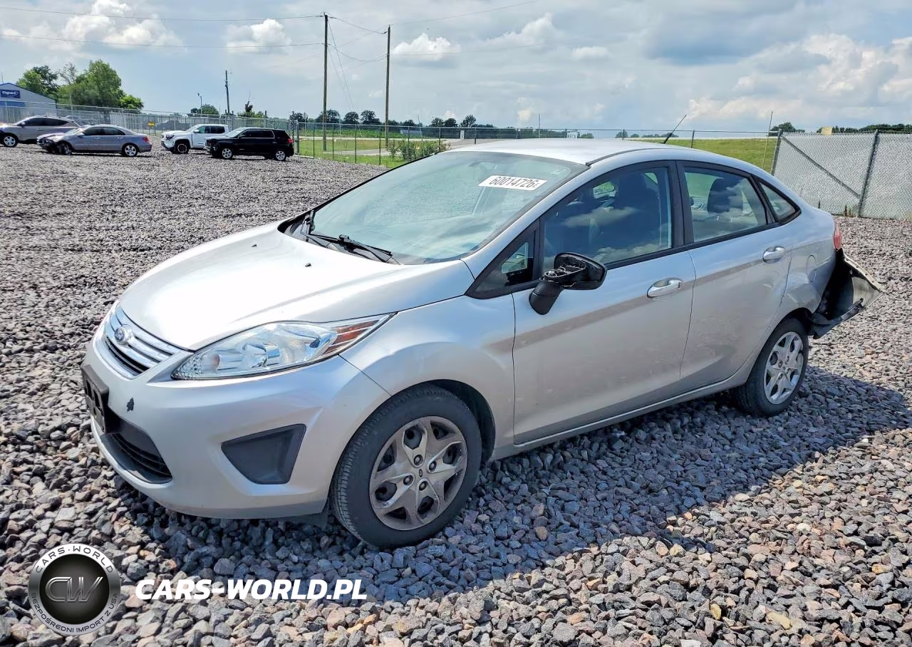 2013 Ford Fiesta Se – zdjęcie 1 z 12