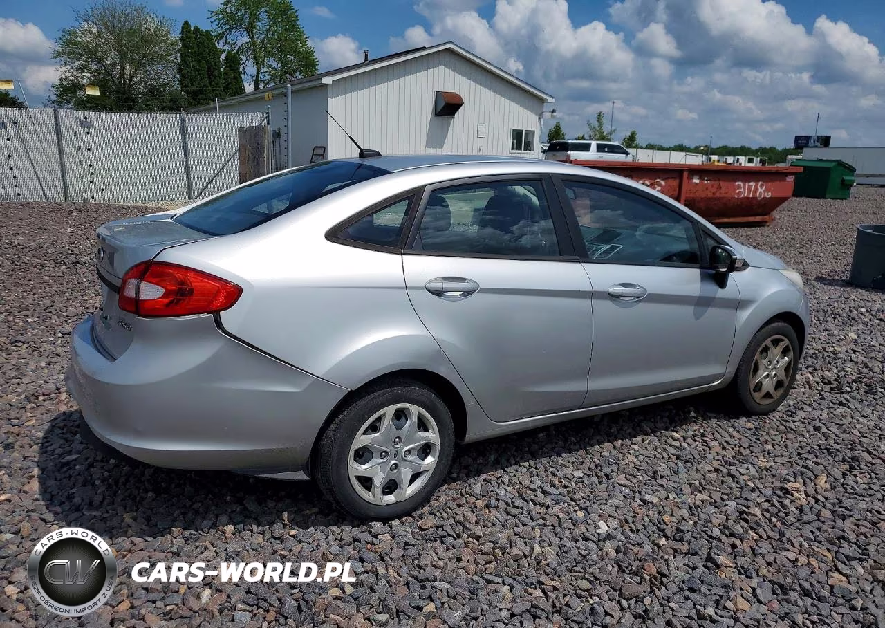 2013 Ford Fiesta Se VIN:3FADP4BJ2DM183534 - 3