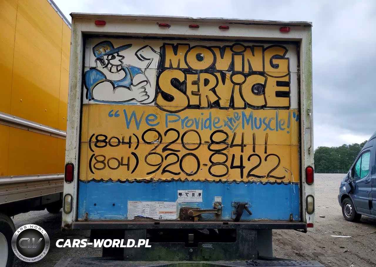 2005 GMC Savana Cutaway G3500 VIN:1GDJG31V551906704 - 6
