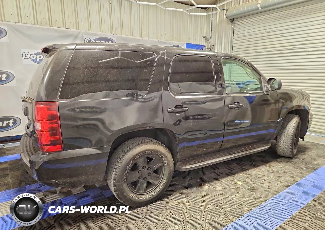 2010 Chevrolet Tahoe C1500 Ls VIN:1GNMCAE08AR191677 - 3