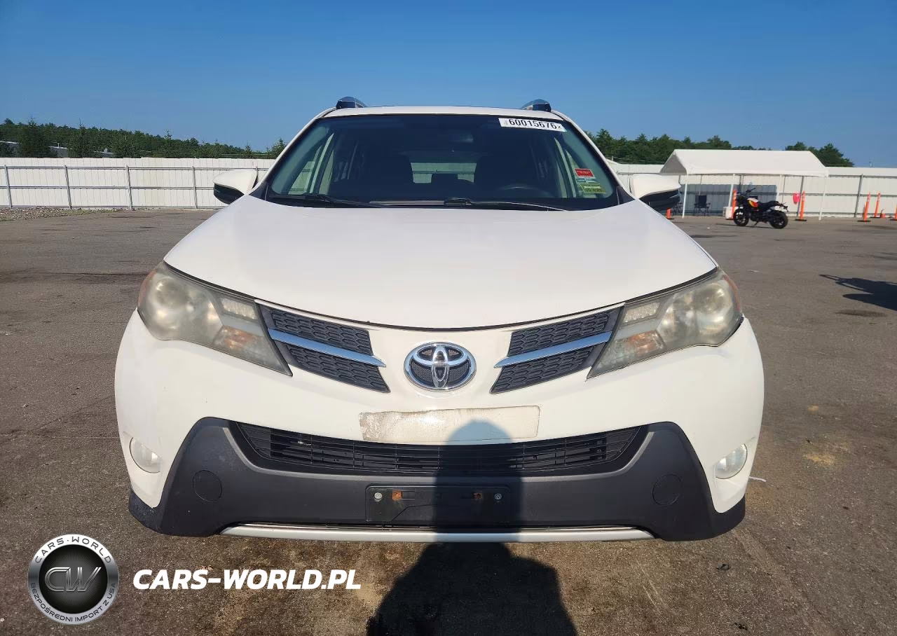 2015 Toyota Rav4 Xle VIN:JTMRFREV3FD115594 - 5
