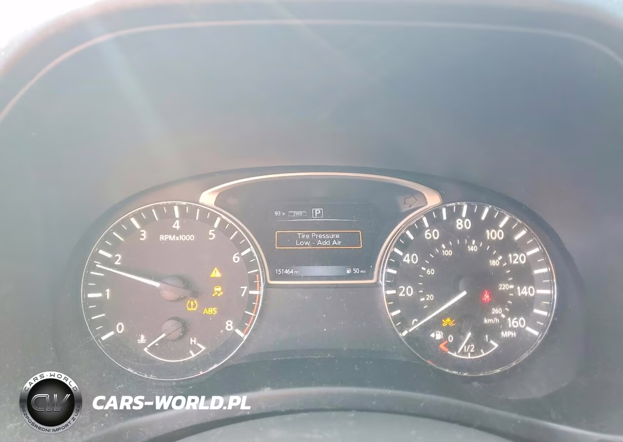 2018 Nissan Pathfinder S VIN:5N1DR2MM0JC649678 - 9