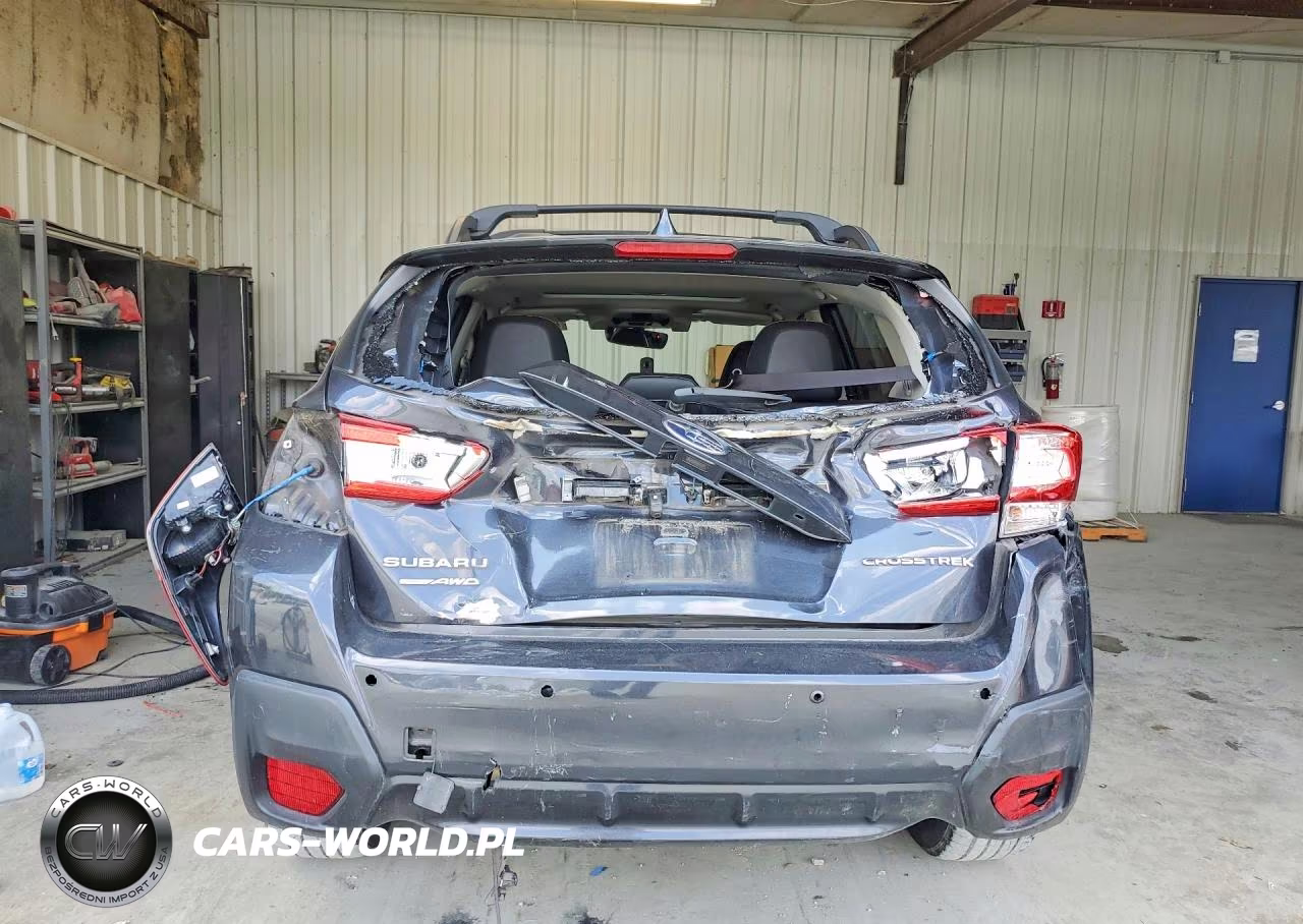 2018 Subaru Crosstrek Limited VIN:JF2GTAMC5J8344928 - 6