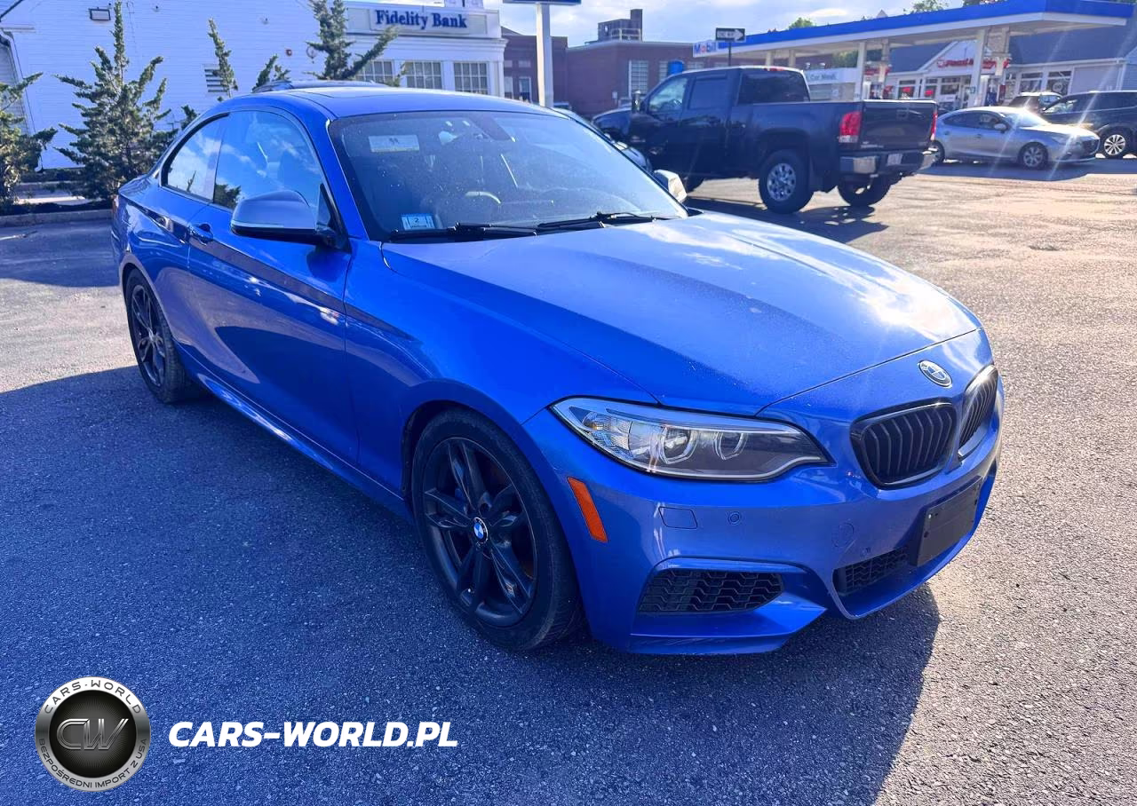 2016 BMW M235Xi