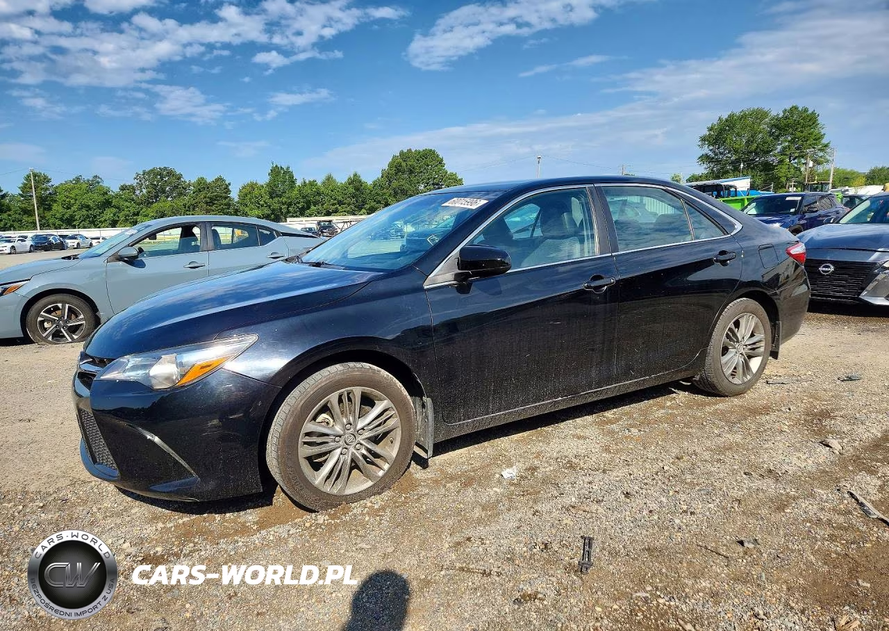 2015 Toyota Camry Se – zdjęcie 1 z 12