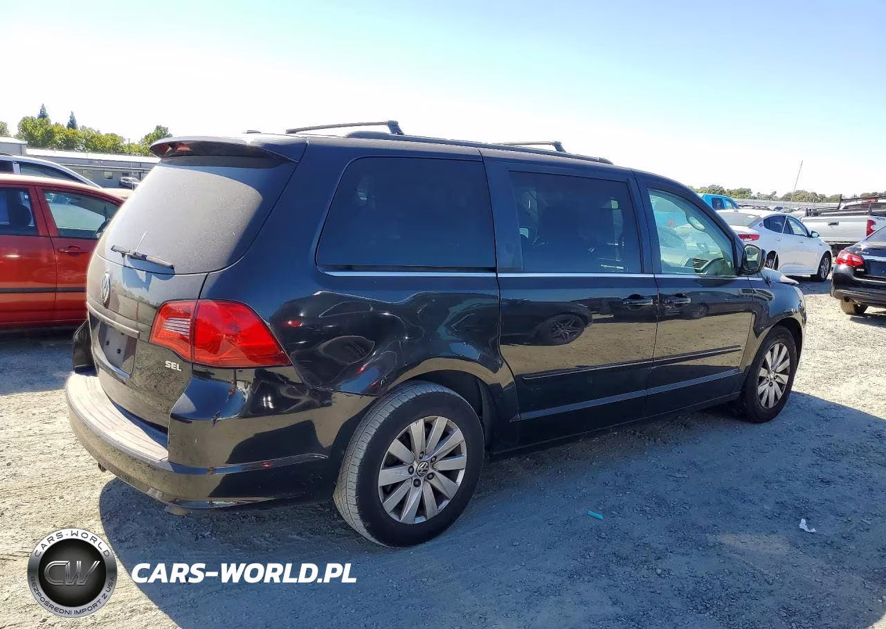 2012 Volkswagen Routan Sel VIN:2C4RVACG1CR392472 - 3