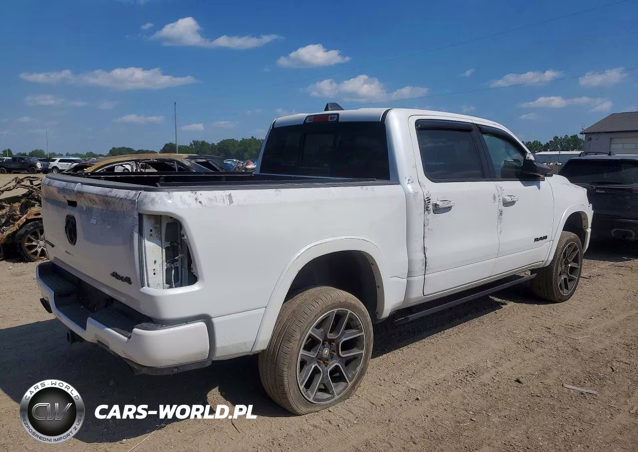 2020 Ram 1500 Rebel VIN:1C6SRFLT2LN143361 - 3