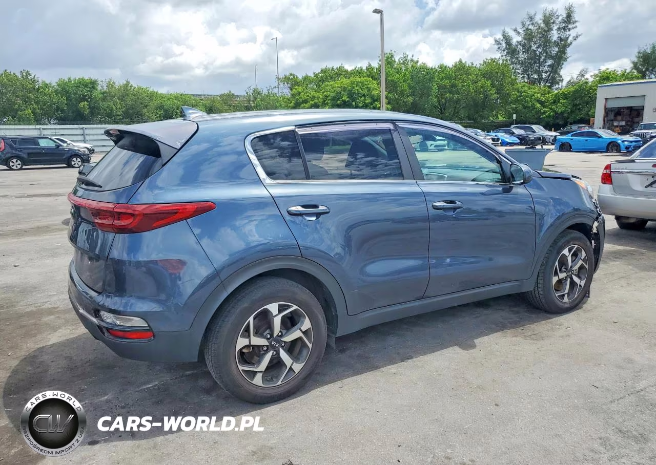 2020 Kia Sportage Lx VIN:KNDPM3AC7L7800464 - 3