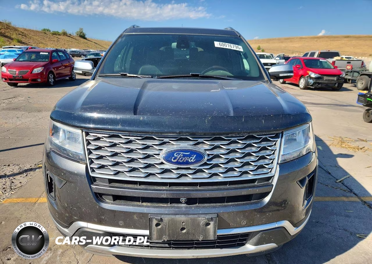 2018 Ford Explorer Platinum VIN:1FM5K8HT7JGC14212 - 5