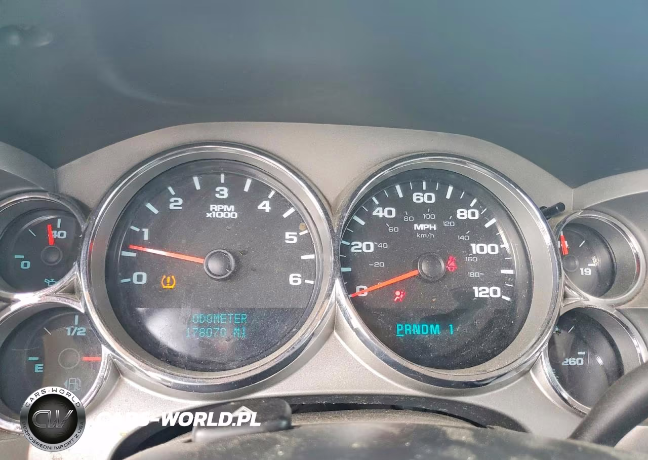 2008 Chevrolet Silverado K2500 Heavy Duty VIN:1GCHK29K48E148986 - 9