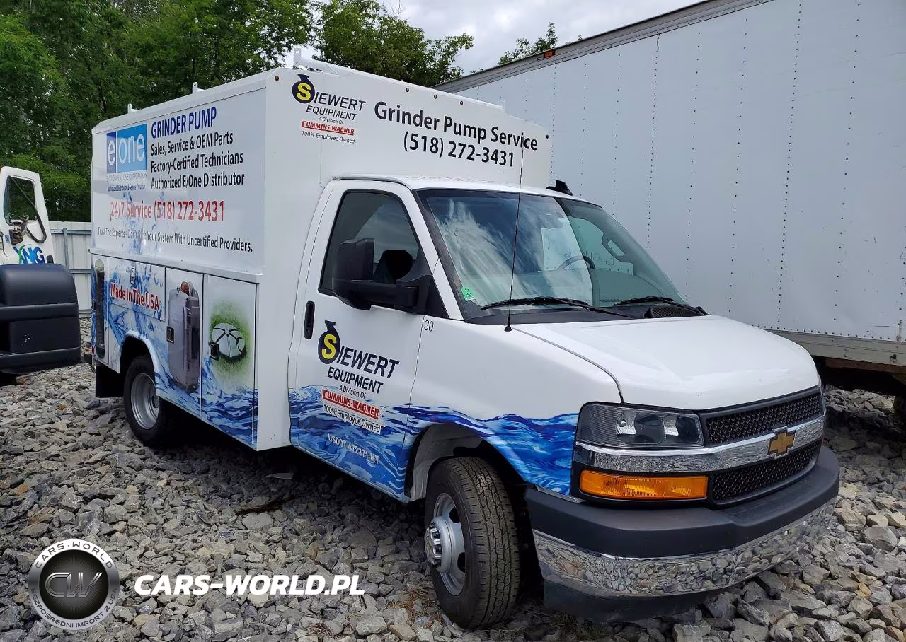 2025 Chevrolet Express G3500 VIN:1HA3GRC72SN005594 - 4