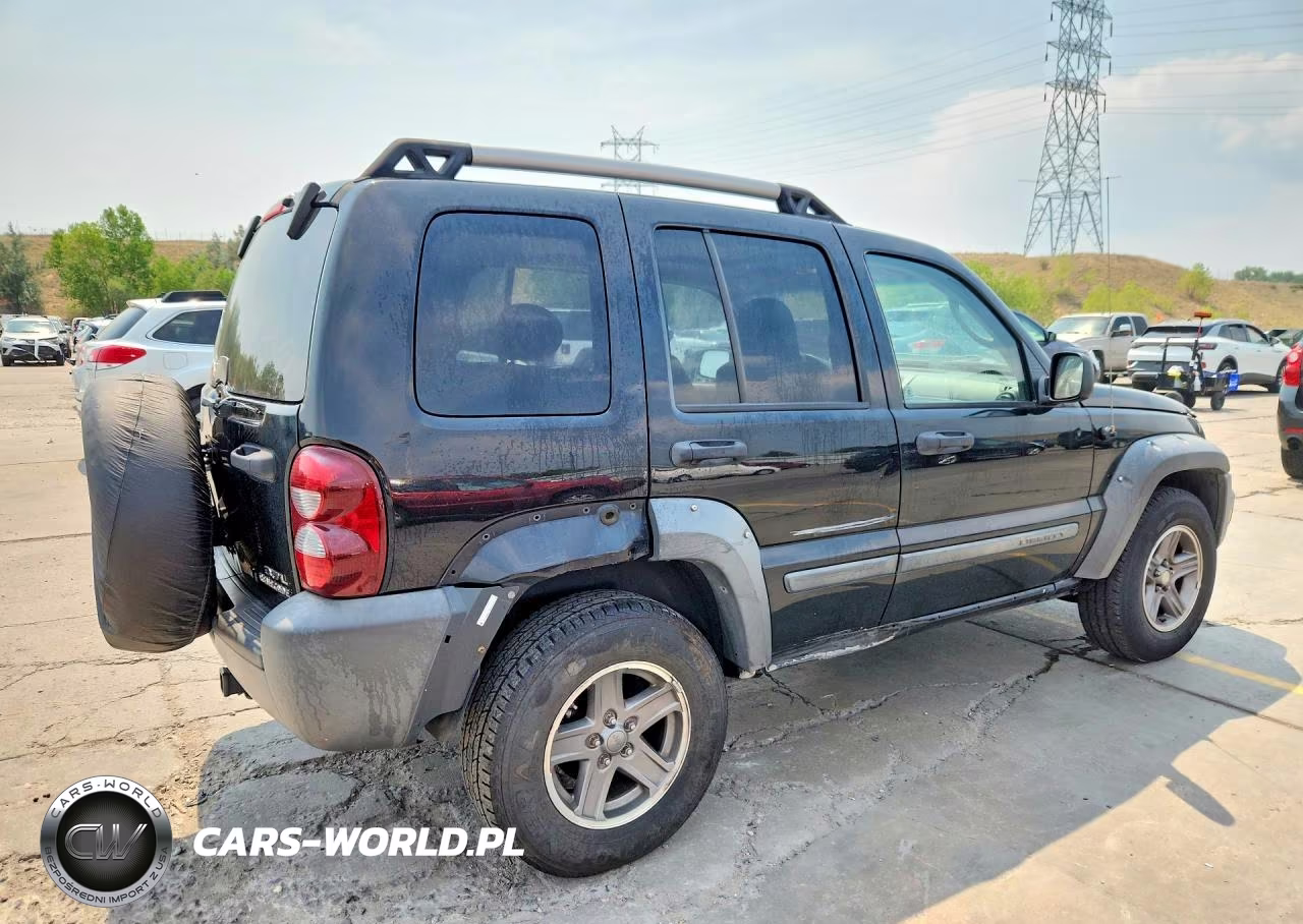 2005 Jeep Liberty Renegade VIN:1J4GL38KX5W704475 - 3