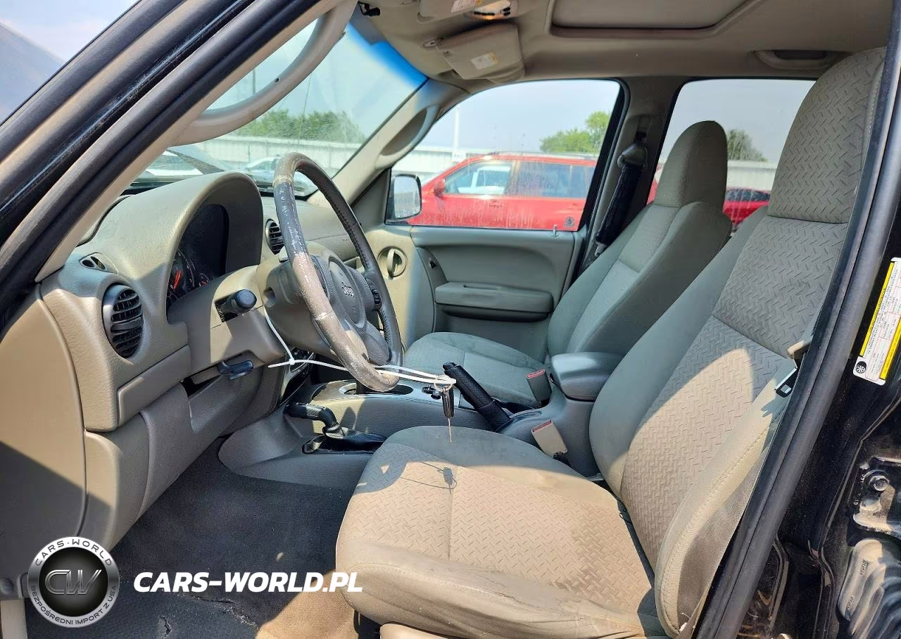 2005 Jeep Liberty Renegade VIN:1J4GL38KX5W704475 - 7