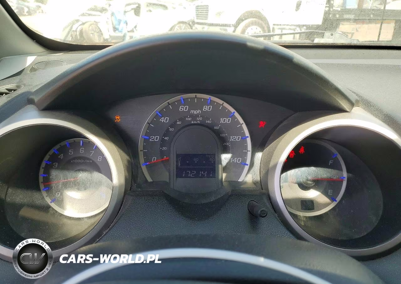 2011 Honda Fit Sport VIN:JHMGE8H54BC018015 - 9