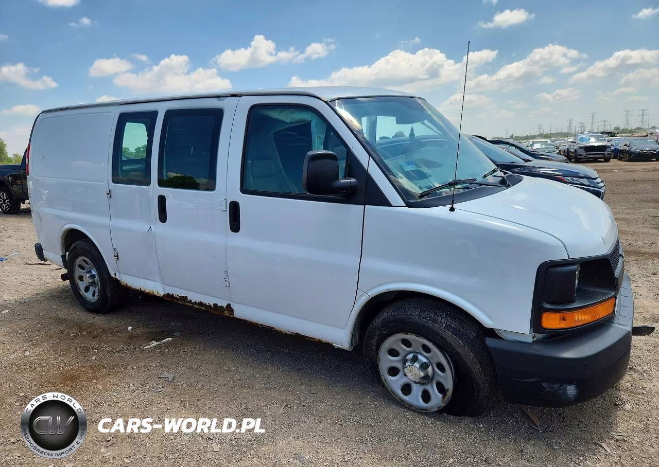 2012 Chevrolet Express G1500 VIN:1GCSGAFX1C1154858 - 4