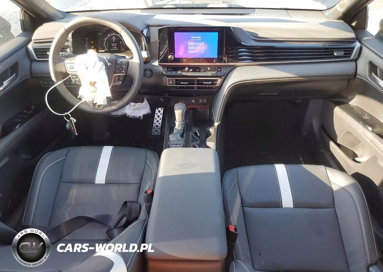 2026 Toyota Camry Se VIN:4T1DAACK4TU741472 - 8