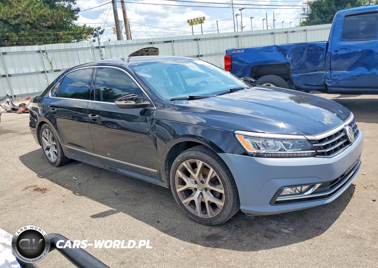 2017 Volkswagen Passat Se VIN:1VWHM7A38HC061774 - 4
