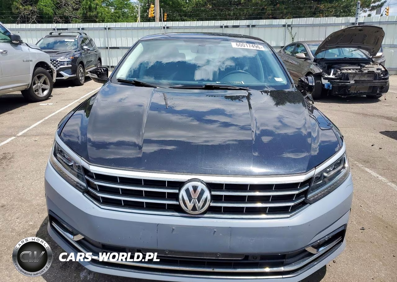 2017 Volkswagen Passat Se VIN:1VWHM7A38HC061774 - 5