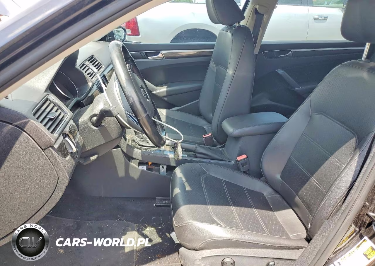 2017 Volkswagen Passat Se VIN:1VWHM7A38HC061774 - 7