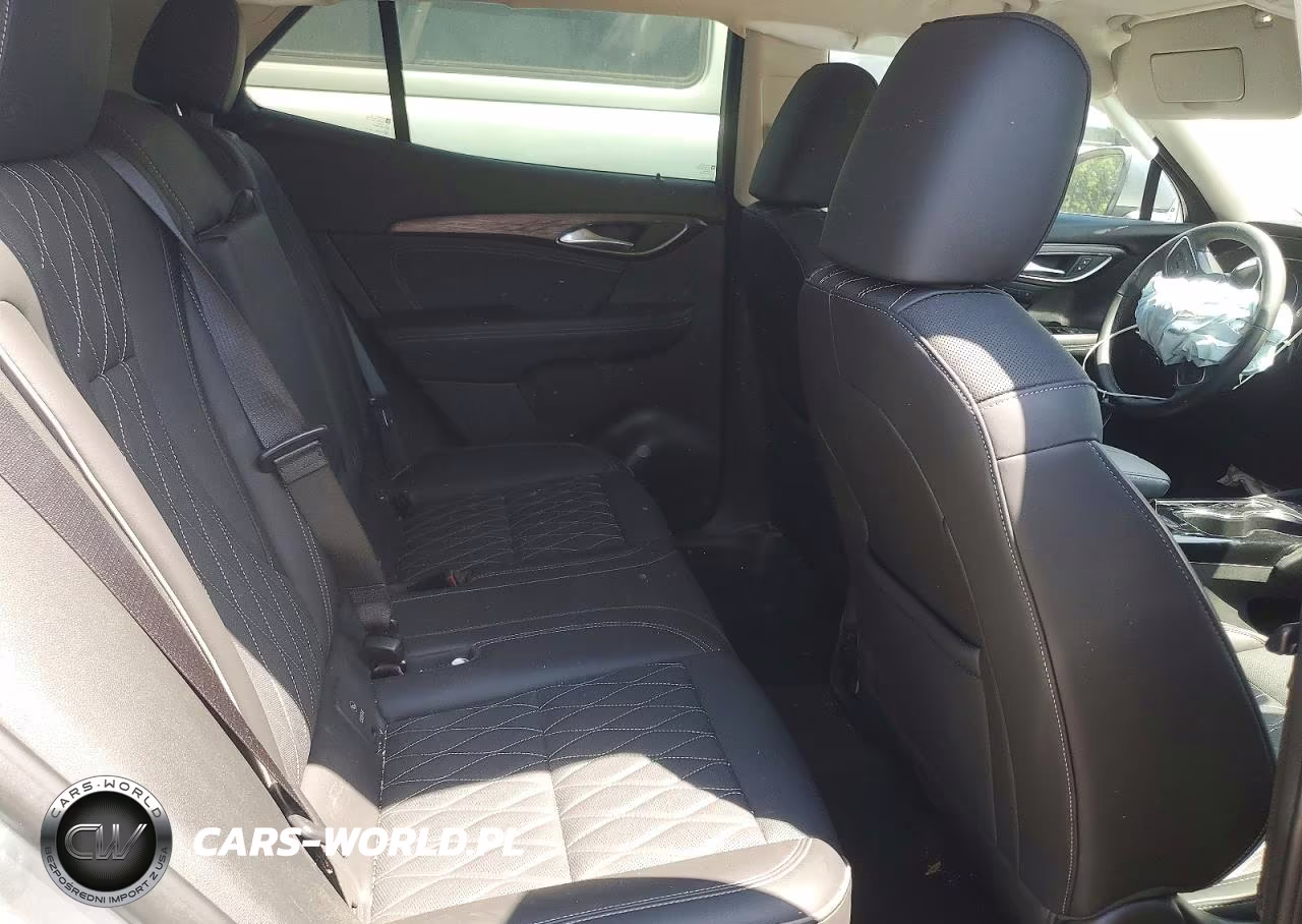 2023 Buick Envision Avenir VIN:LRBFZSR45PD229390 - 11