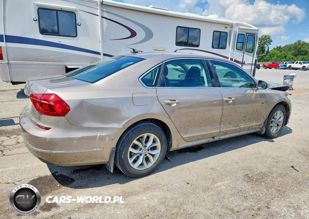 2016 Volkswagen Passat S VIN:1VWAS7A31GC023244 - 3
