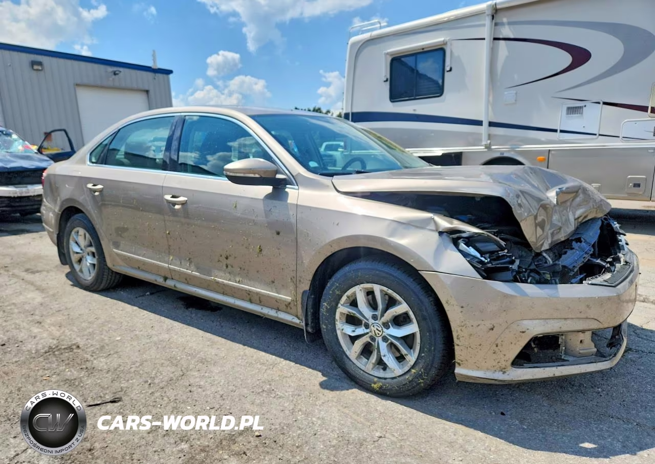 2016 Volkswagen Passat S VIN:1VWAS7A31GC023244 - 4
