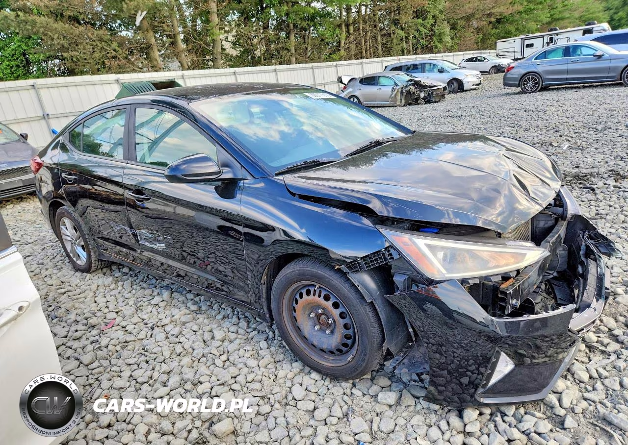 2019 Hyundai Elantra Sel VIN:KMHD84LF5KU789383 - 4