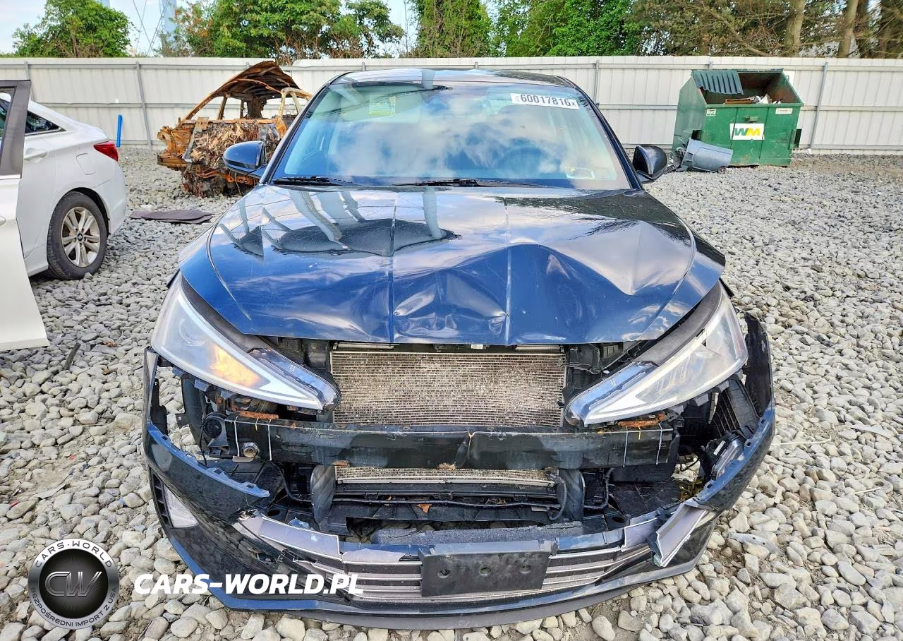 2019 Hyundai Elantra Sel VIN:KMHD84LF5KU789383 - 5