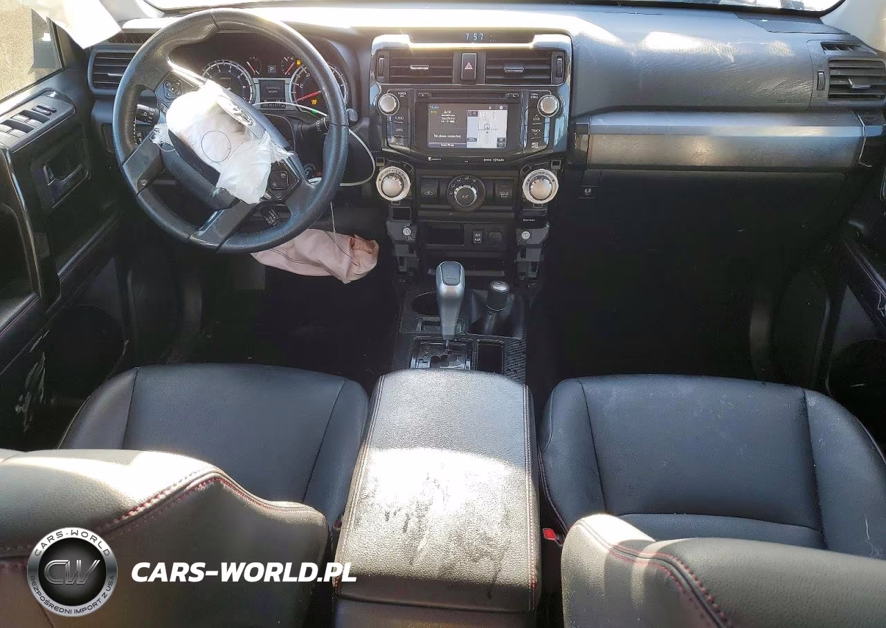 2019 Toyota 4Runner Trd Off-Road Premium VIN:JTEBU5JR0K5633641 - 8