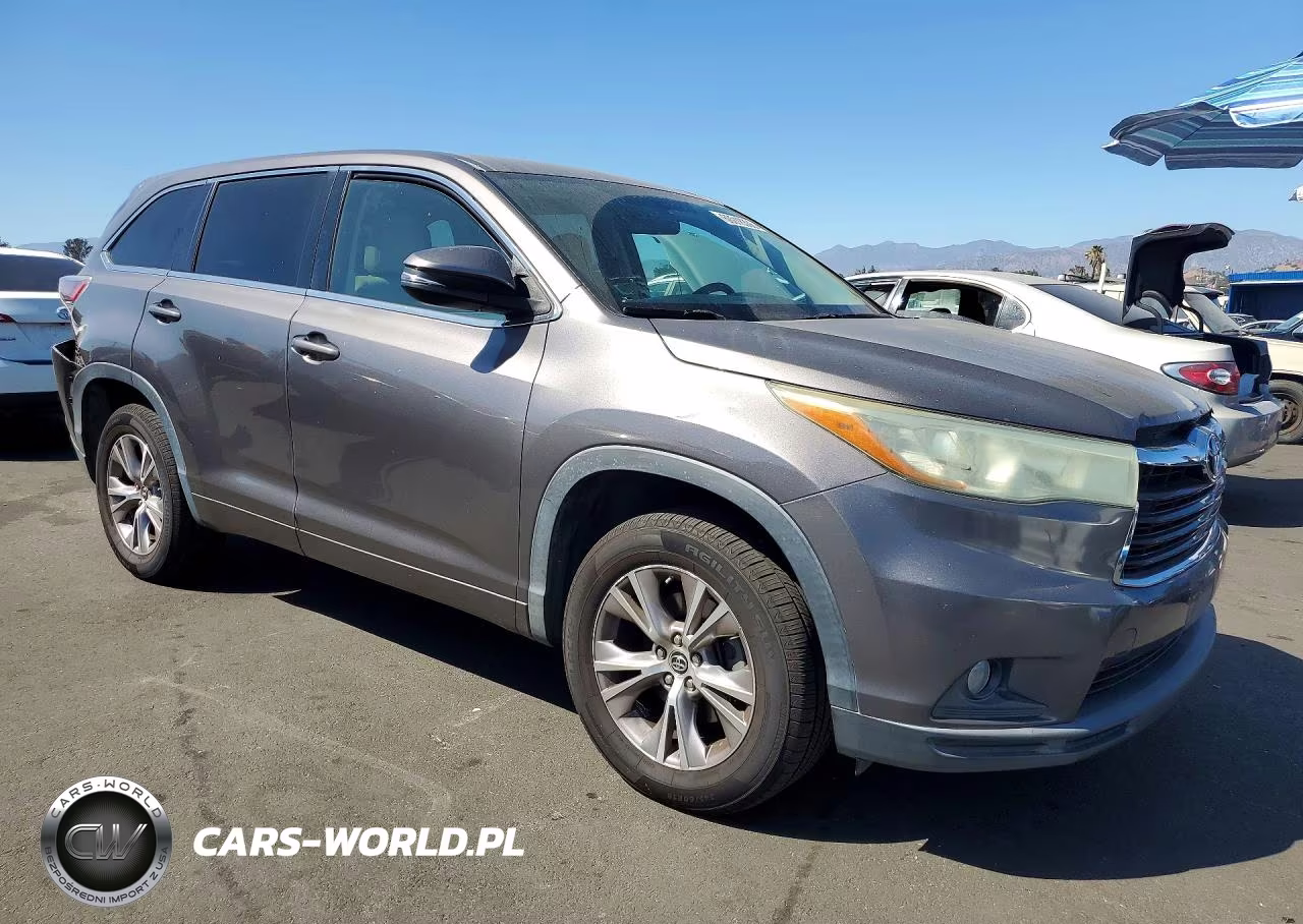 2016 Toyota Highlander Le Plus VIN:5TDZKRFH8GS121921 - 4