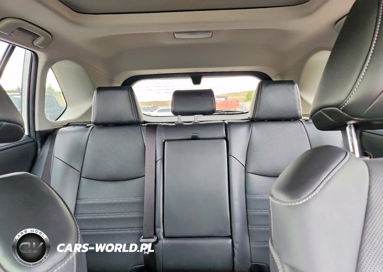 2023 Toyota Rav4 Limited VIN:JTMD6RFV5PD114179 - 10