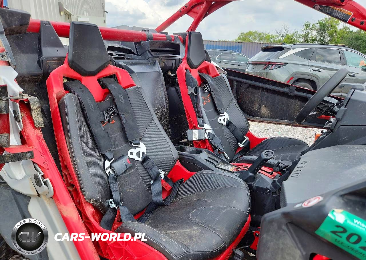 2025 Can-Am Maverick X3 Utility Vehicle VIN:3JBVDAV40SE000492 - 5