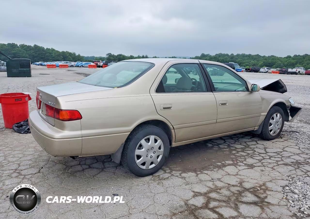 2000 Toyota Camry Le VIN:4T1BG22K9YU736918 - 3