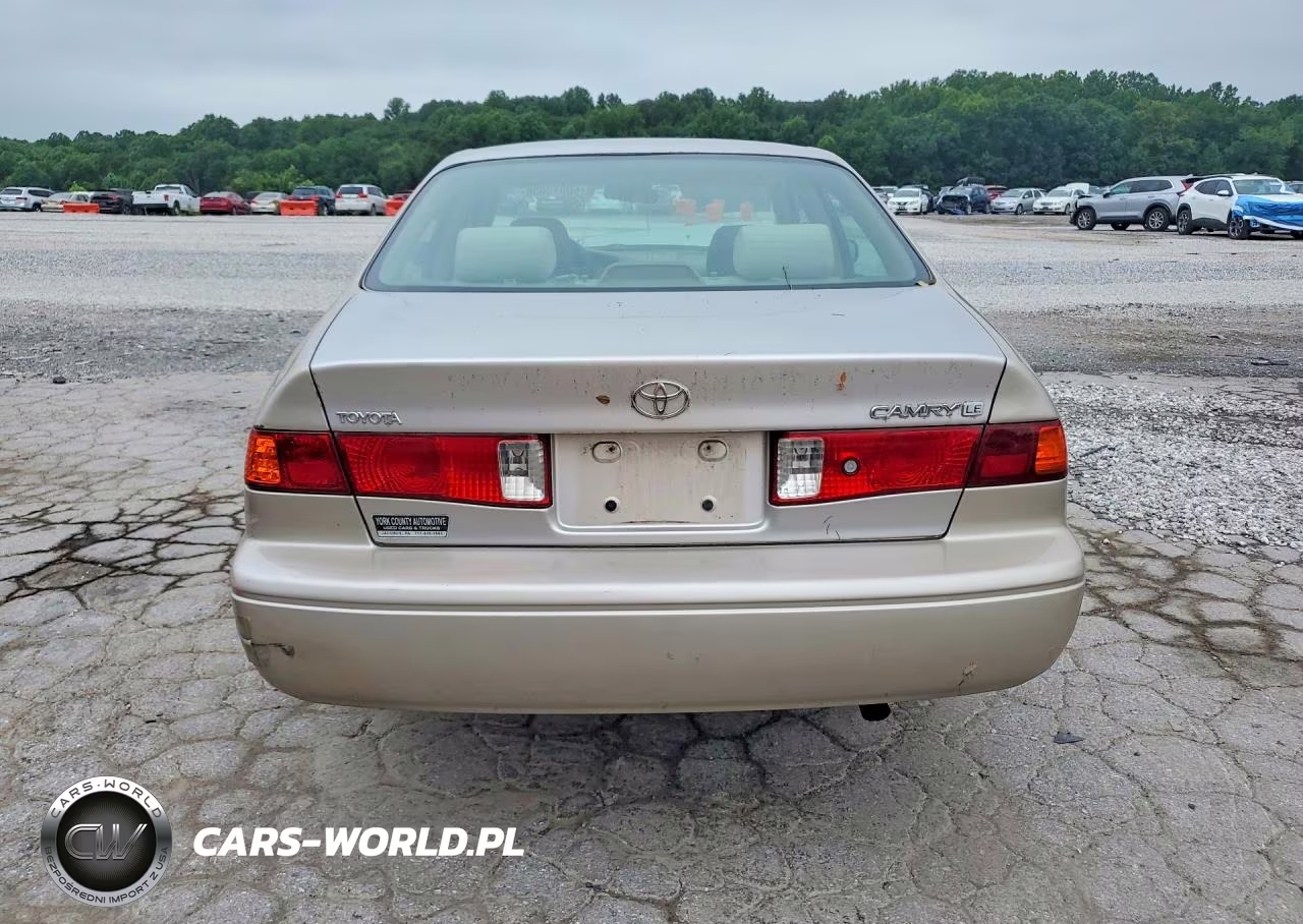 2000 Toyota Camry Le VIN:4T1BG22K9YU736918 - 6