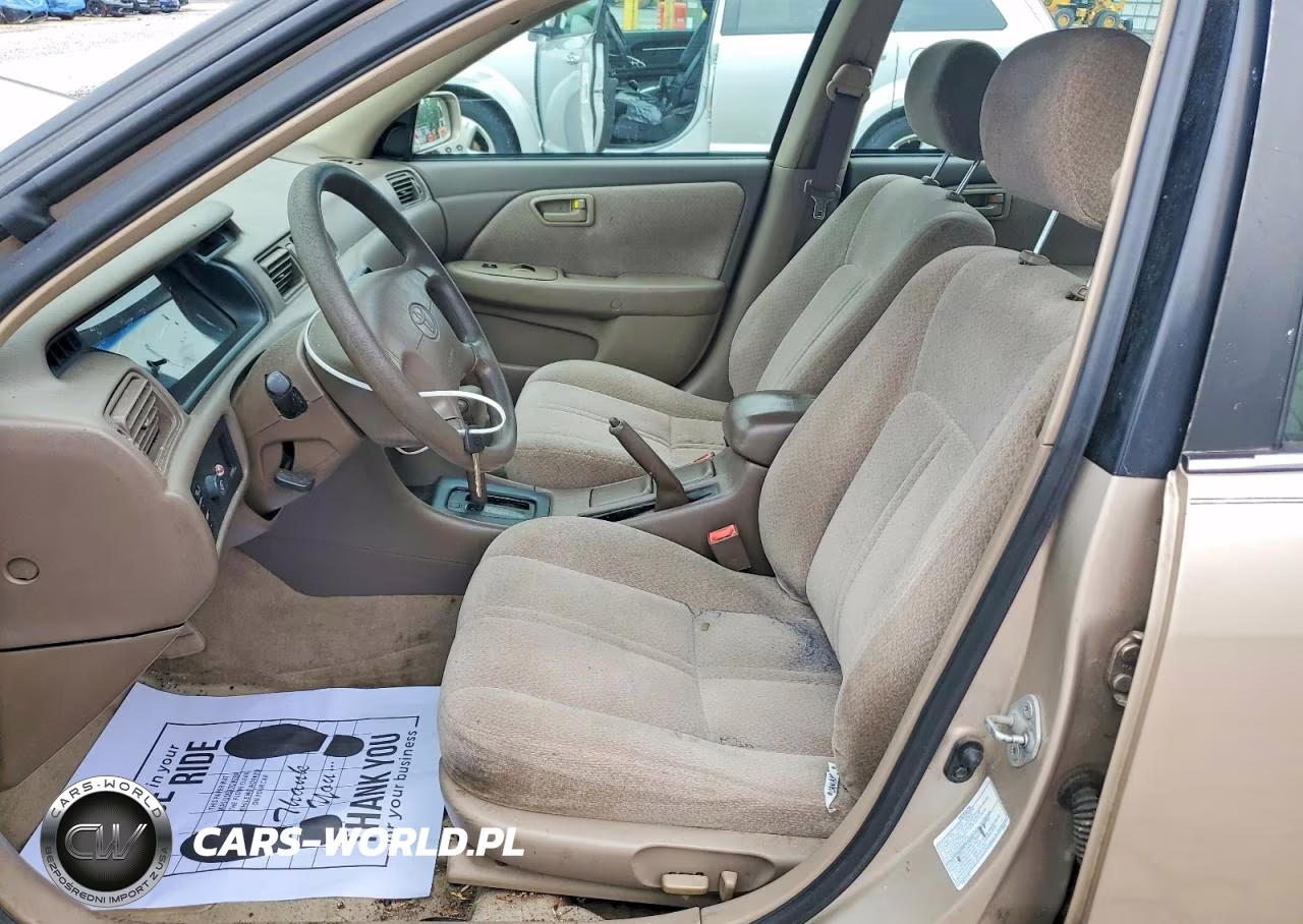 2000 Toyota Camry Le VIN:4T1BG22K9YU736918 - 7