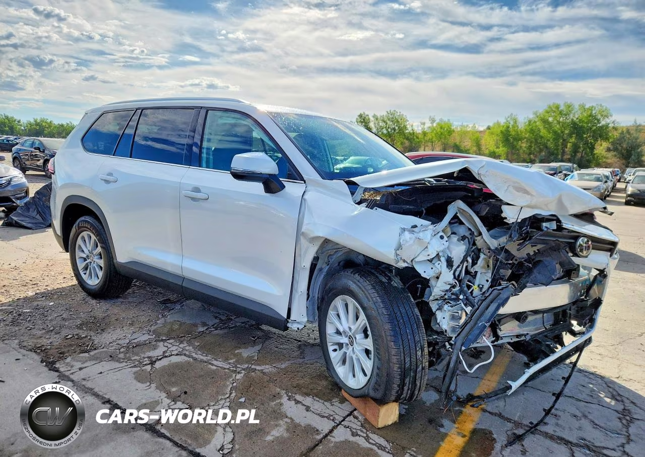 2026 Toyota Grand Highlander Hybrid Xle VIN:5TDACAB59TS102330 - 4