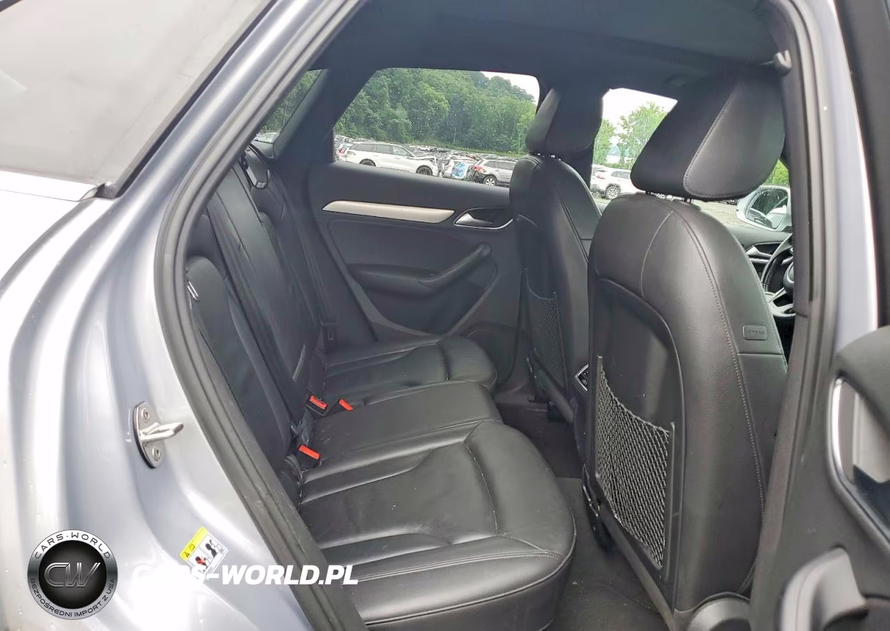 2016 Audi Q3 Premium Plus VIN:WA1EFCFS9GR017443 - 11