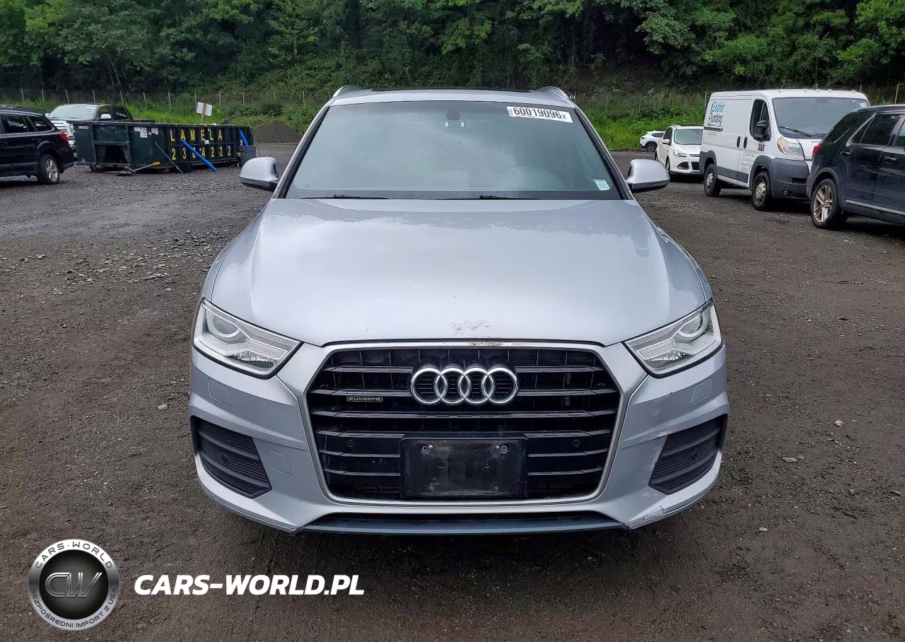 2016 Audi Q3 Premium Plus VIN:WA1EFCFS9GR017443 - 5