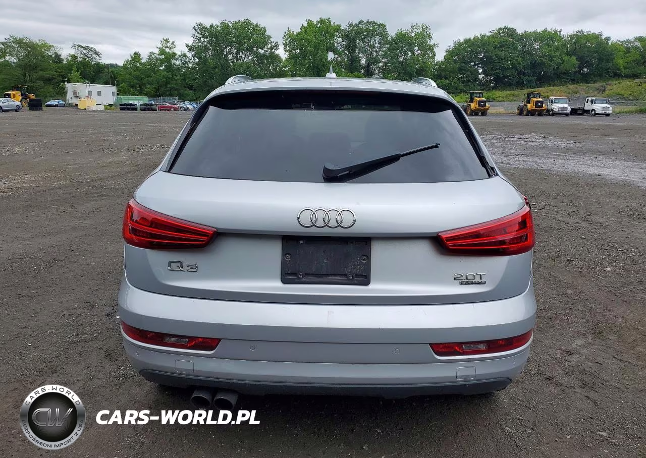 2016 Audi Q3 Premium Plus VIN:WA1EFCFS9GR017443 - 6