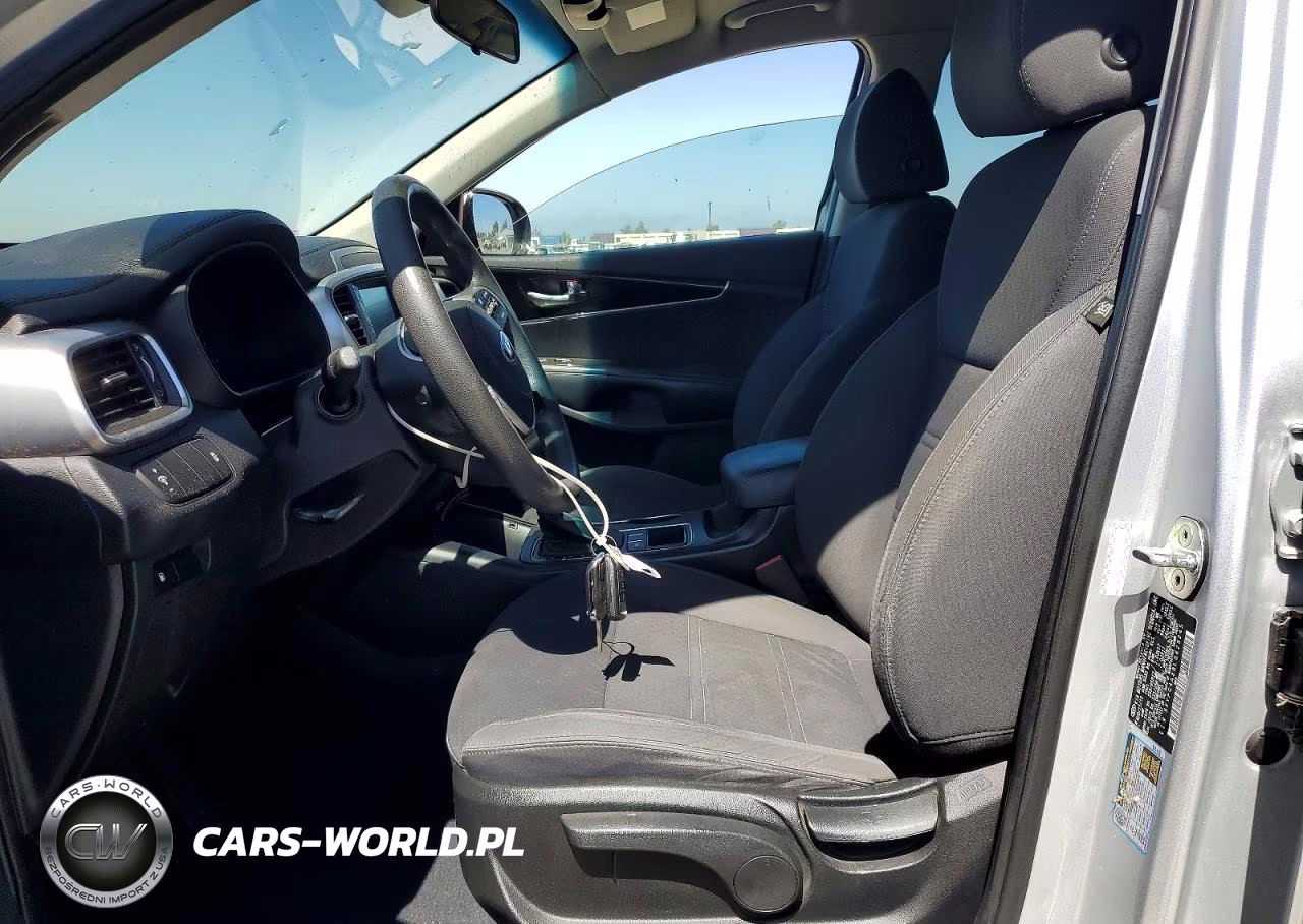 2020 Kia Sorento L VIN:5XYPG4A38LG623245 - 7