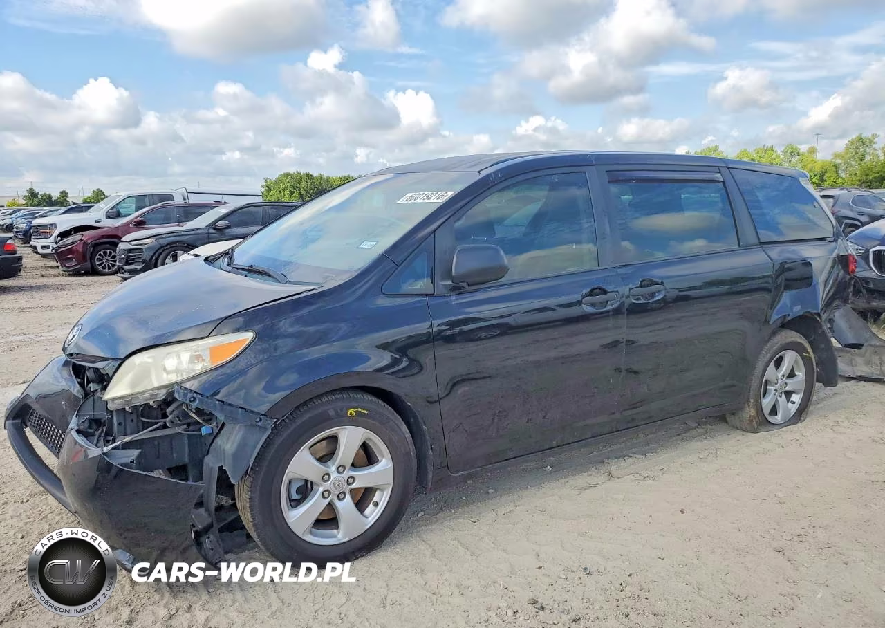 2015 Toyota Sienna L 7-Passenger